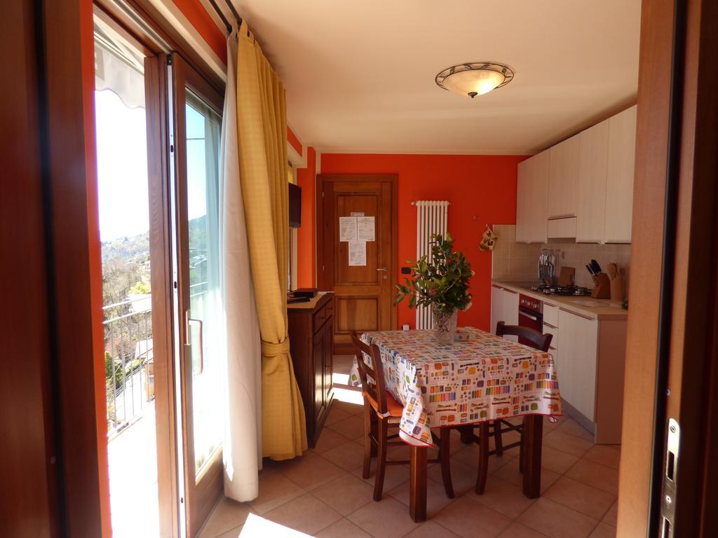 Casale Fe-Wo - Appartamenti Con Vista Lago Cannero Riviera Quarto foto